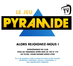 pyramide flyer